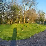 Aire Natuelle D'agy Campingplads Agy