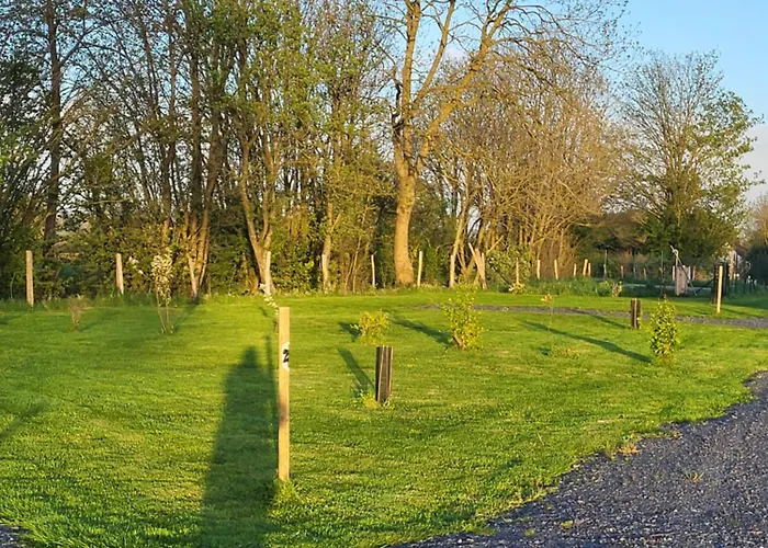 Aire Natuelle D'agy Campsite Agy